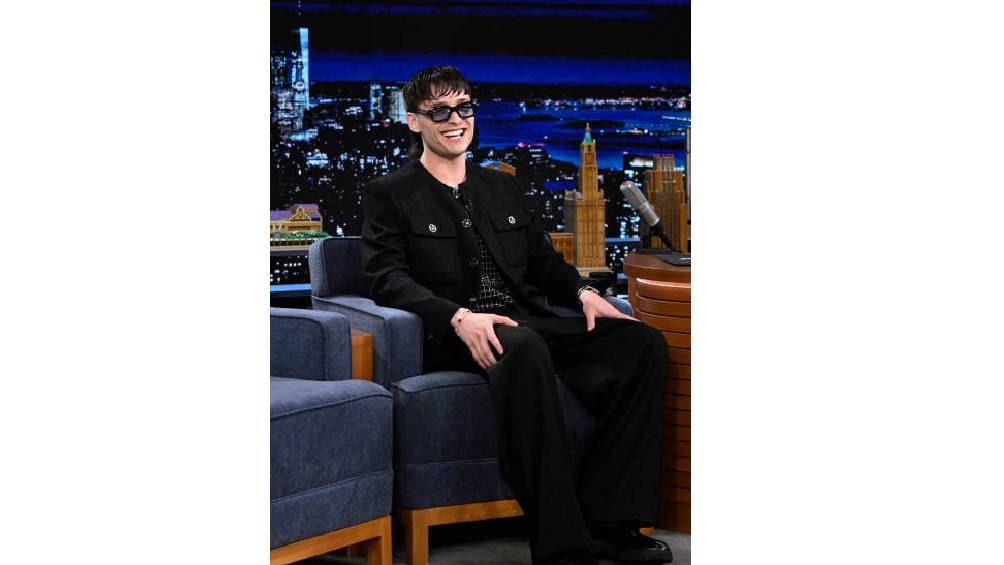 Peso Pluma vuelve al show “The Tonight Show starring Jimmy Fallon”