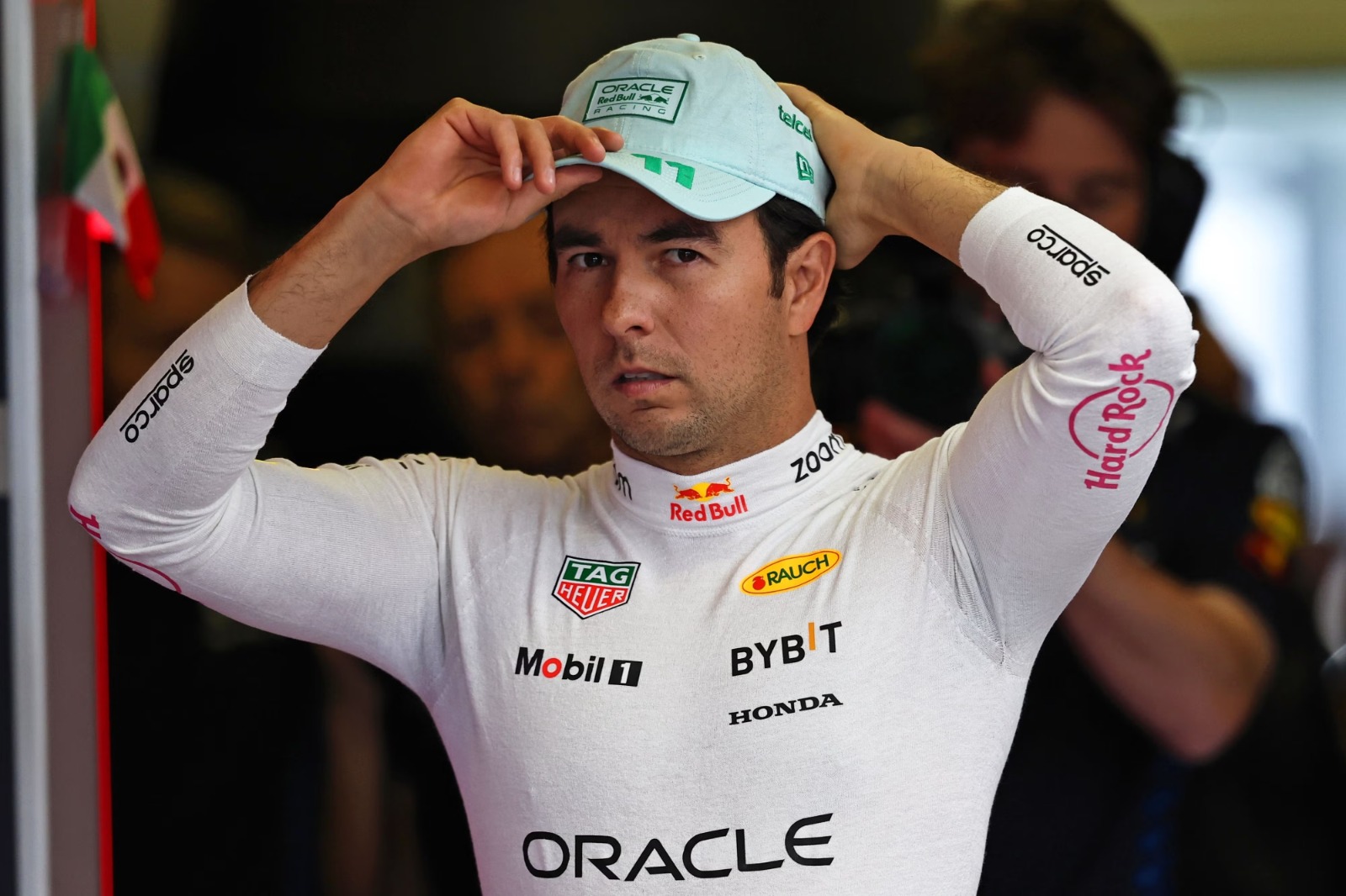 Checo Pérez ‘se burla’ del mal paso de Red Bull tras su salida: ‘deben estar arrepentidos’