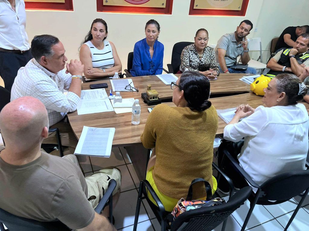 Compromiso institucional con residentes de Rosarito para formalizar entrega del fraccionamiento y garantizar servicios
