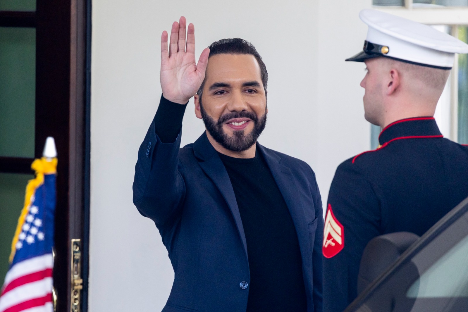 Bukele agradece a Trump por designar a pandilla salvadoreña como grupo terrorista
