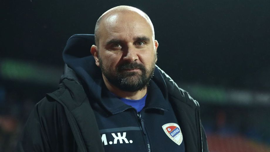 Pierde la vida un director técnico en medio de un partido