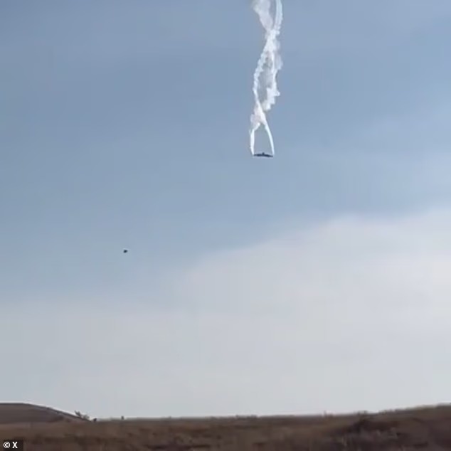 Avión militar turco cae en la frontera entre Georgia y Azerbaiyán