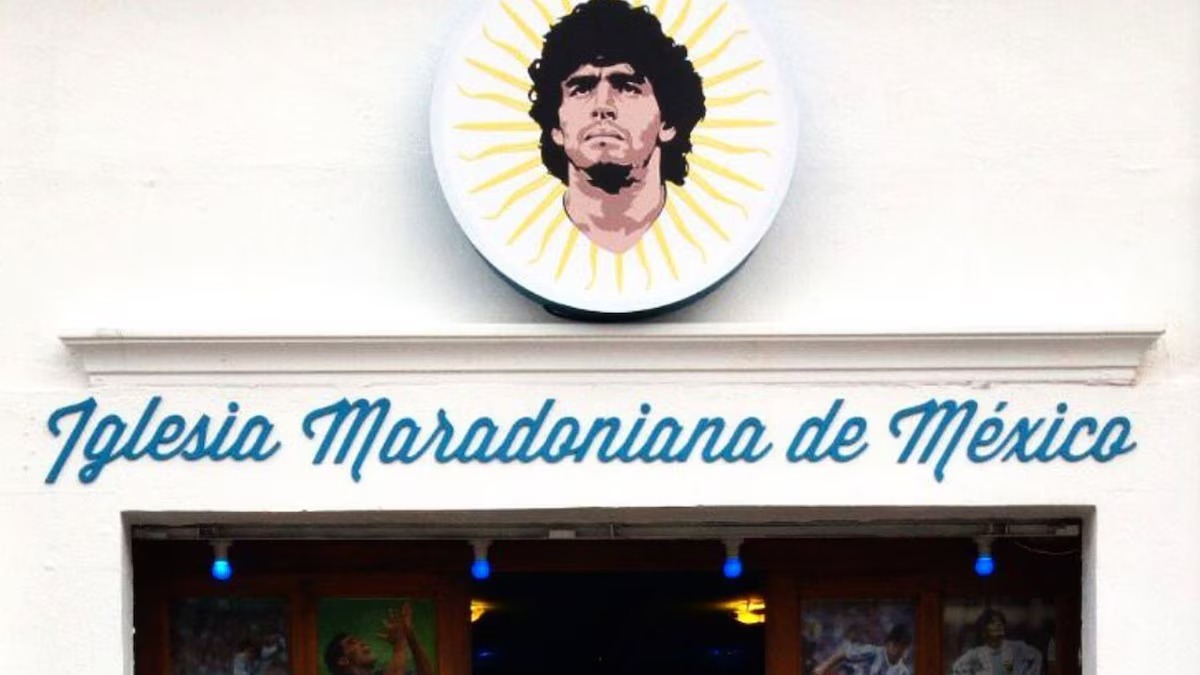 Amenazas apagan la Iglesia Maradoniana en Puebla