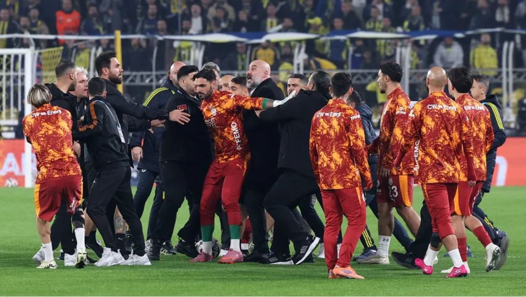 Detienen a 14 jugadores del futbol turco en una investigación sobre apuestas deportivas