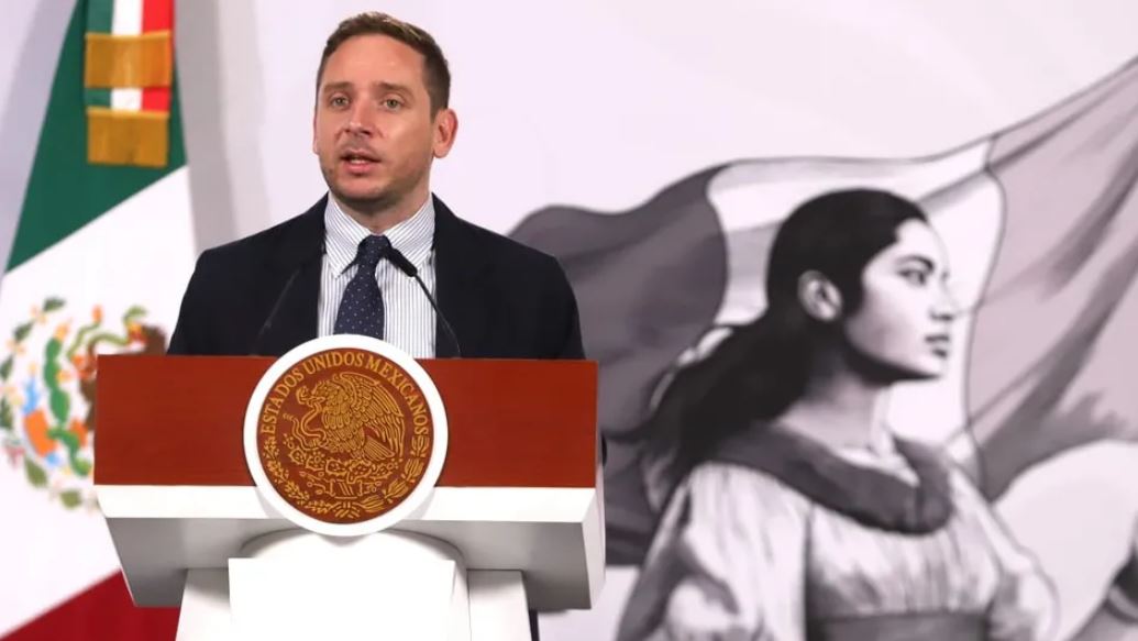 Eduardo Clark anuncia reducción en brote de sarampión; «hemos aplicado 18.3 millones de vacunas»