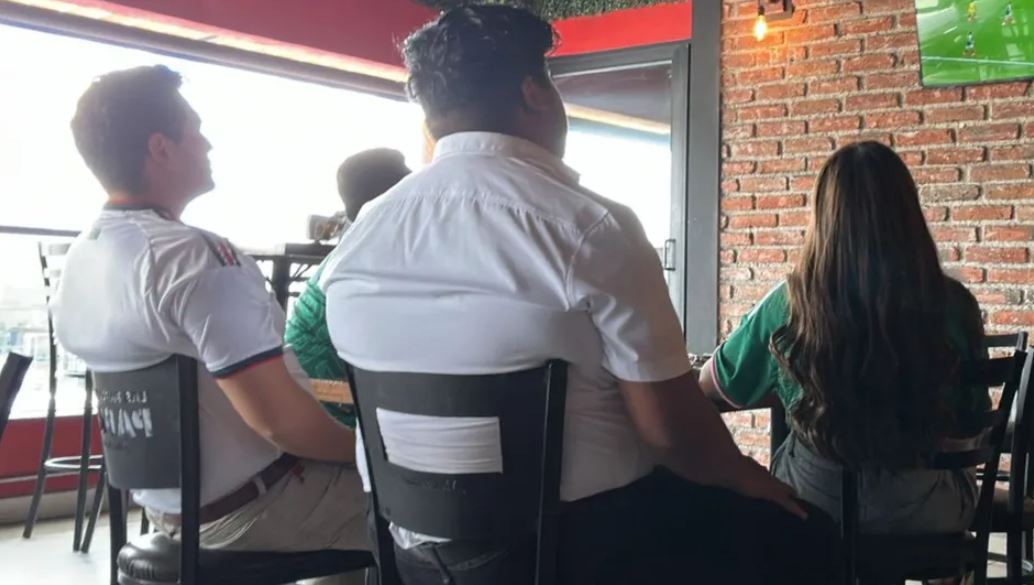 Bares y cantinas duplican ventas con partido de la Selección Mexicana en el Mundial 2026; esperan otro lleno el próximo martes