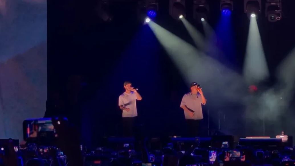 ¡Cumbia, rap y euforia! MC Davo y La Passion Vallenata conquistan el Fan Fest en Monterrey