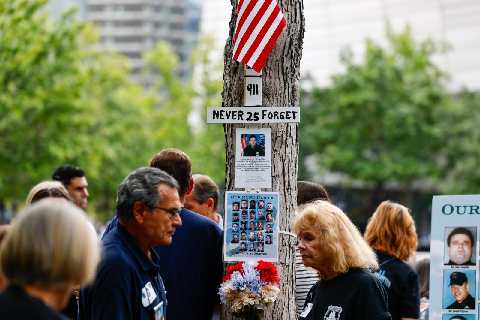Biden, Obama y Mamdani encabezan el homenaje del 11S en Nueva York ante la ausencia de Trump