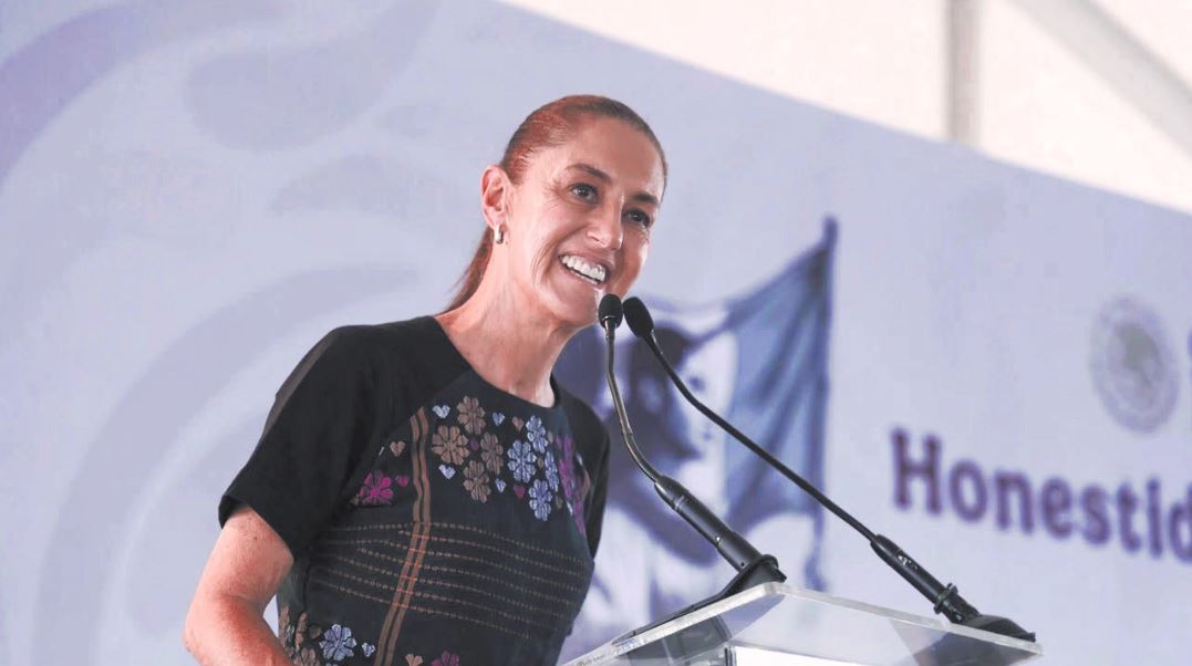 Presidenta Claudia Sheinbaum anuncia 500 plazas para maestros en Baja California Sur